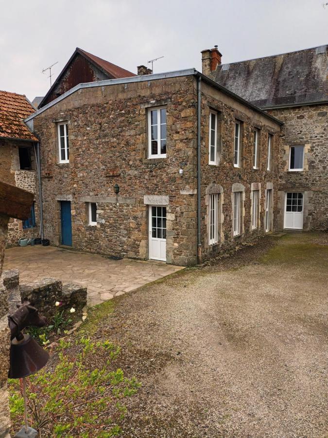 Отель La Lendeline Saint-Sauveur-Lendelin Экстерьер фото